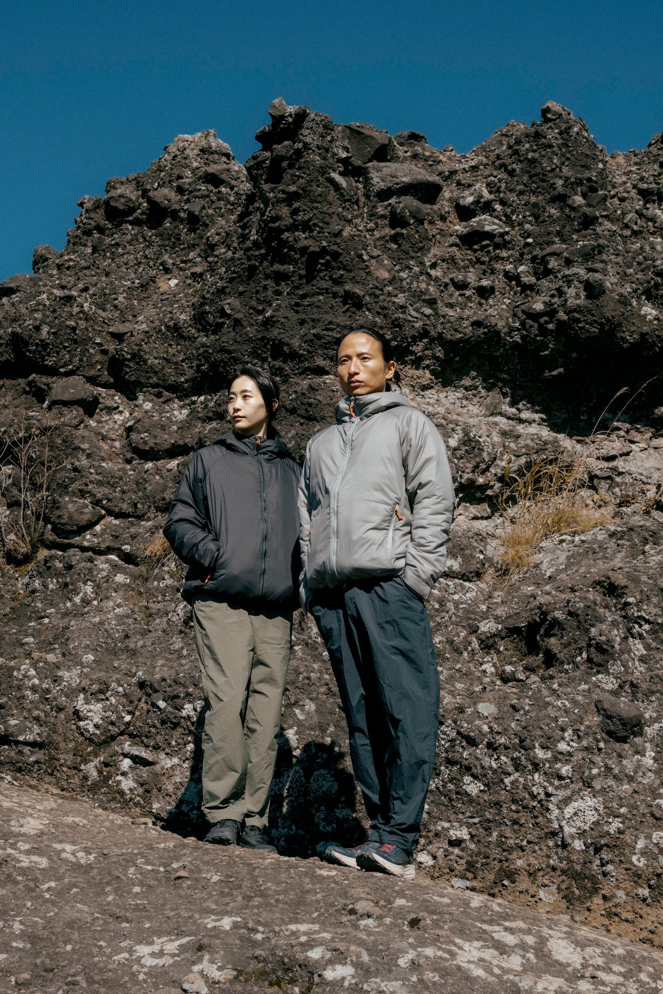 ヒアネス HERENESS ウィンドパーカー ジャケット メリノウール100% ヒアネス HERENESS ウィンドパーカー ジャケット メリノウール100%