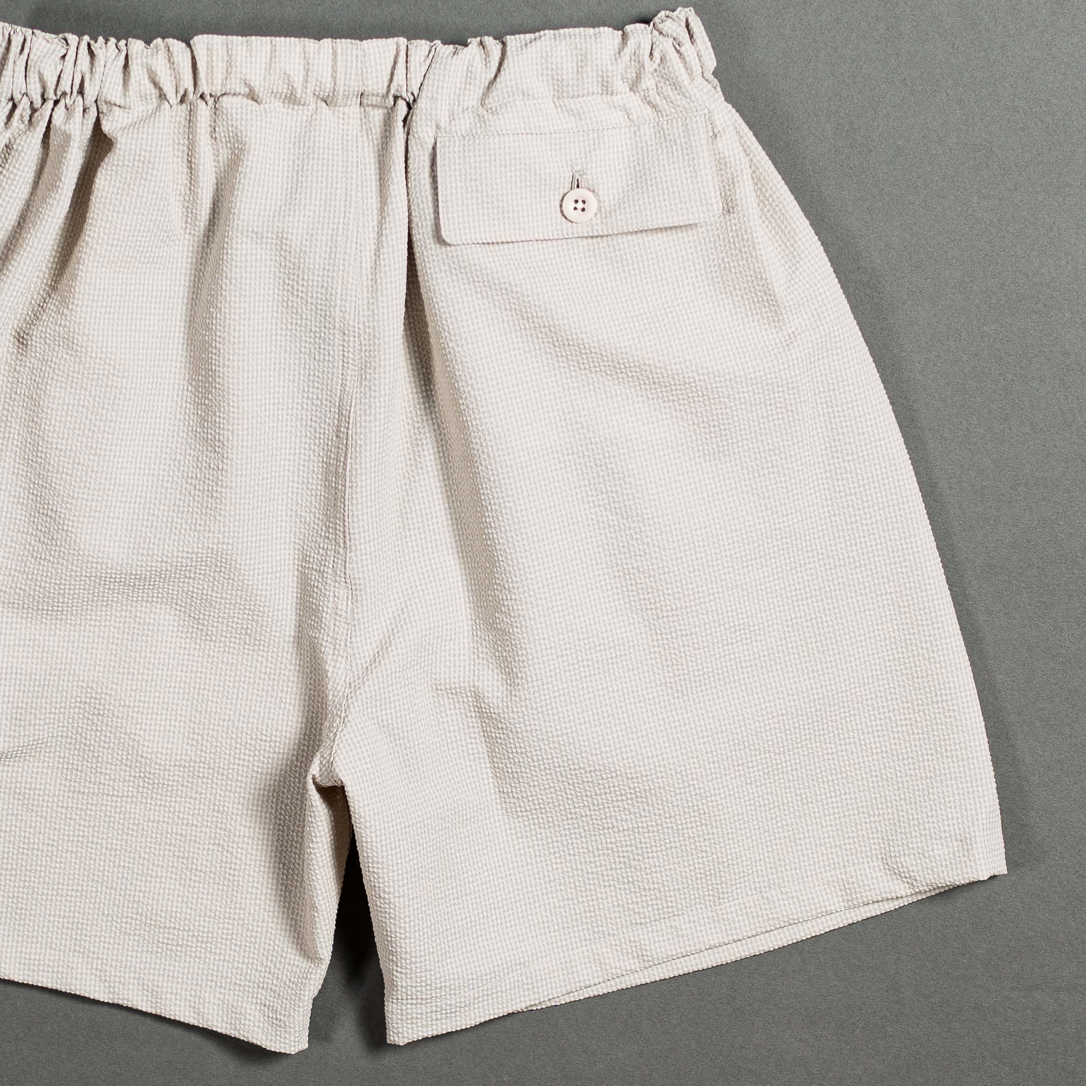 Outdoor Seersucker Shorts – HERENESS.jp