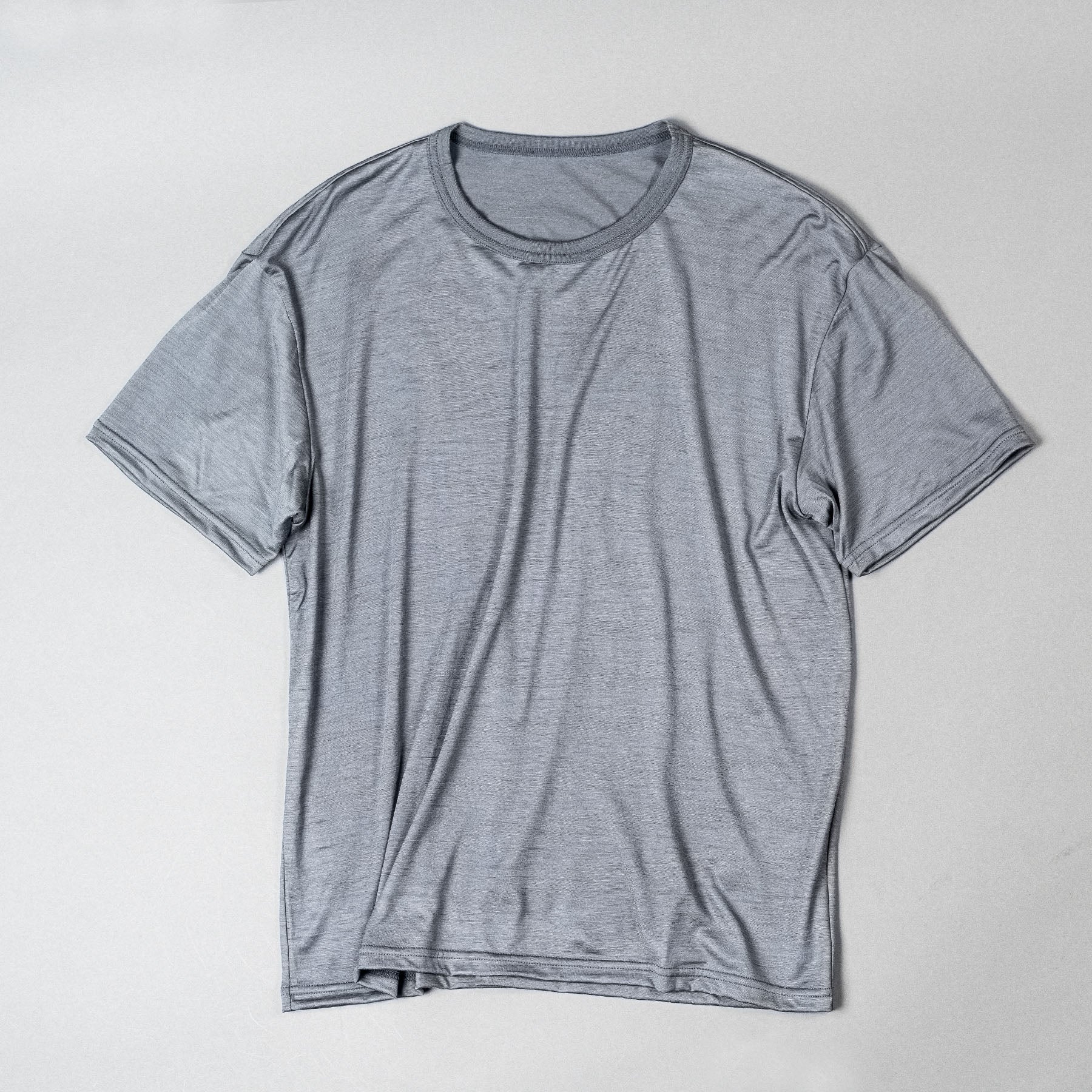 SMOOTH WOOL T‑SHIRT(UNISEX) – HERENESS.jp